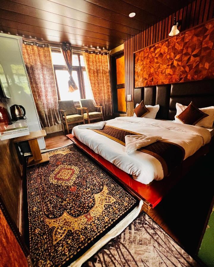 Lands End Resort 安南塔那加 外观 照片