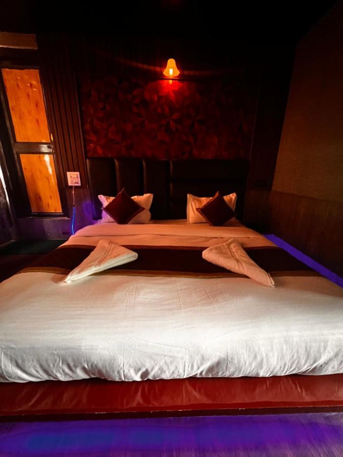Lands End Resort 安南塔那加 外观 照片